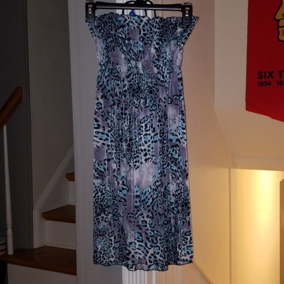 Cover up - Picture 2 of 3